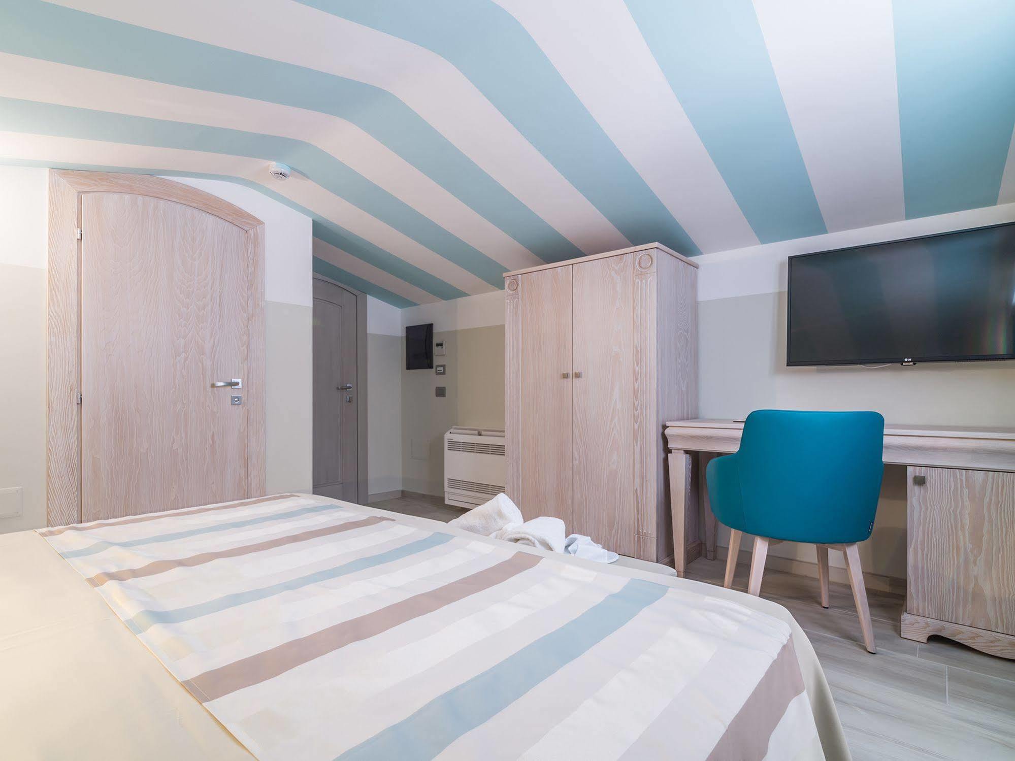 L'Ambasciata Hotel De Charme Cagliari Luaran gambar